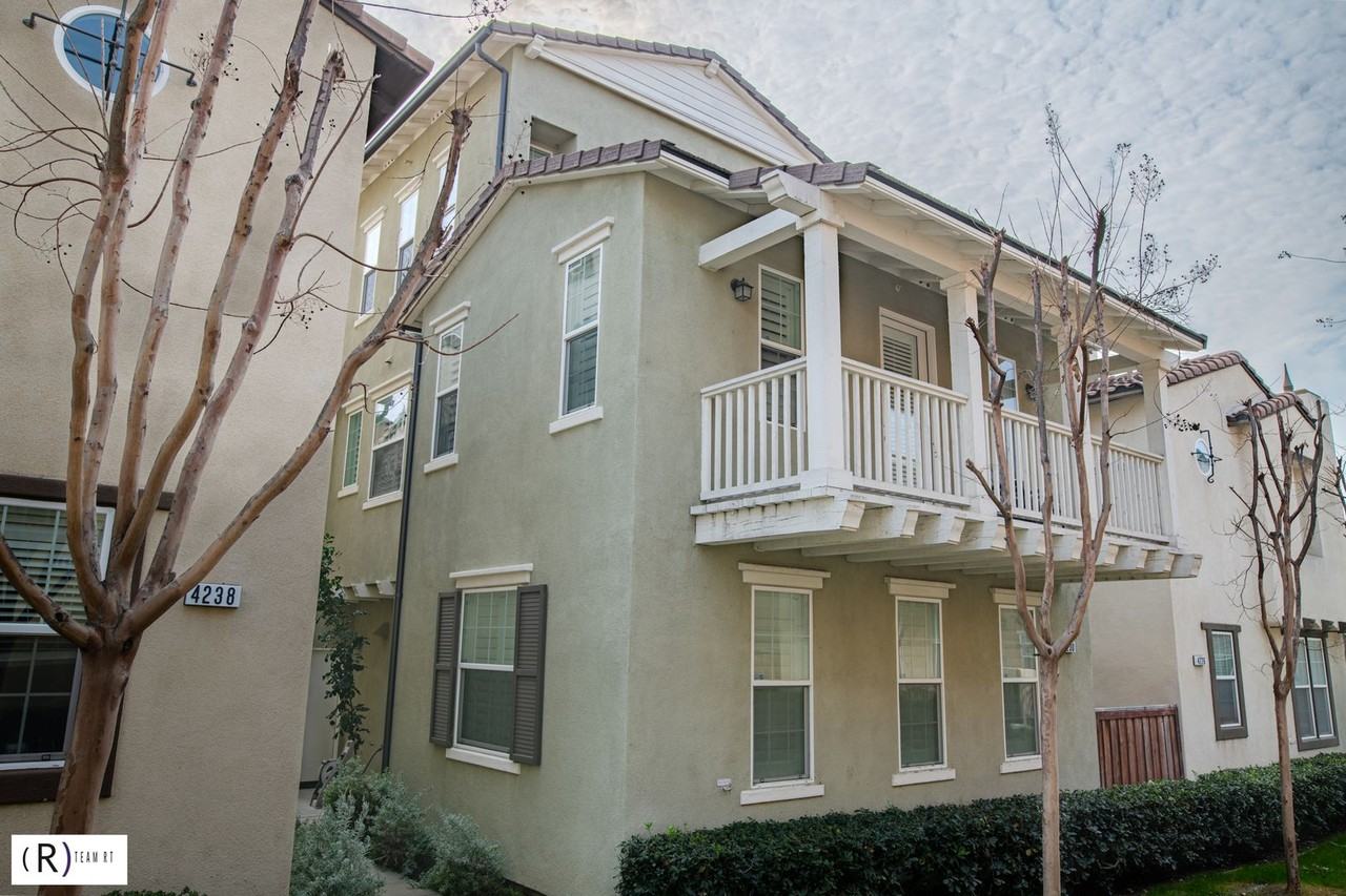 4230 Via Angelo - Photo 3 of 34