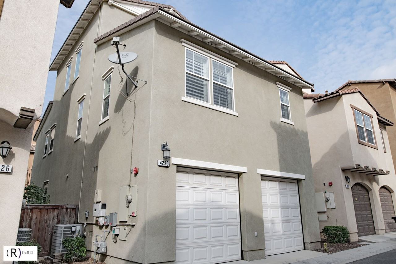 4230 Via Angelo - Photo 4 of 34