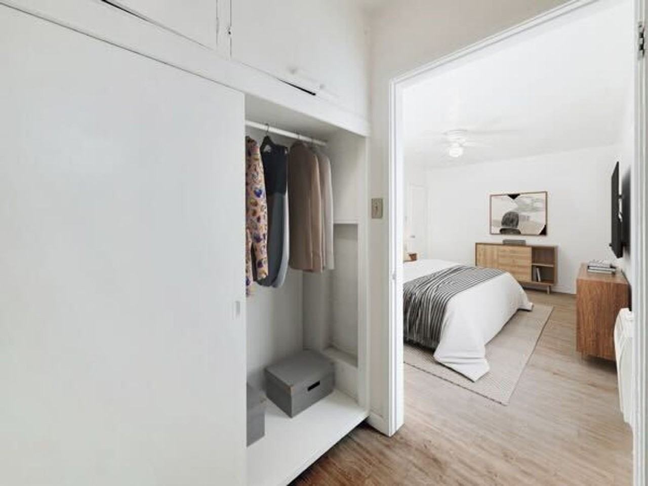 360 S Hickory St #13 - Photo 2 of 10