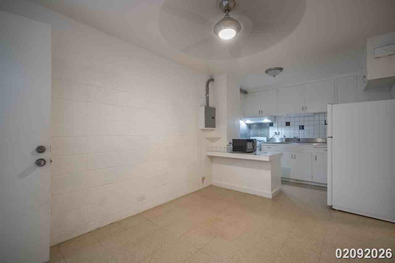 2202 Fern St - Photo 3 of 17