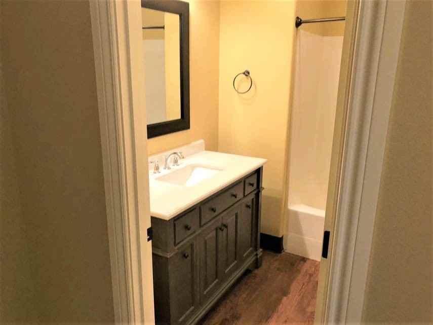 882 Nw 26th St - Photo 7 of 18