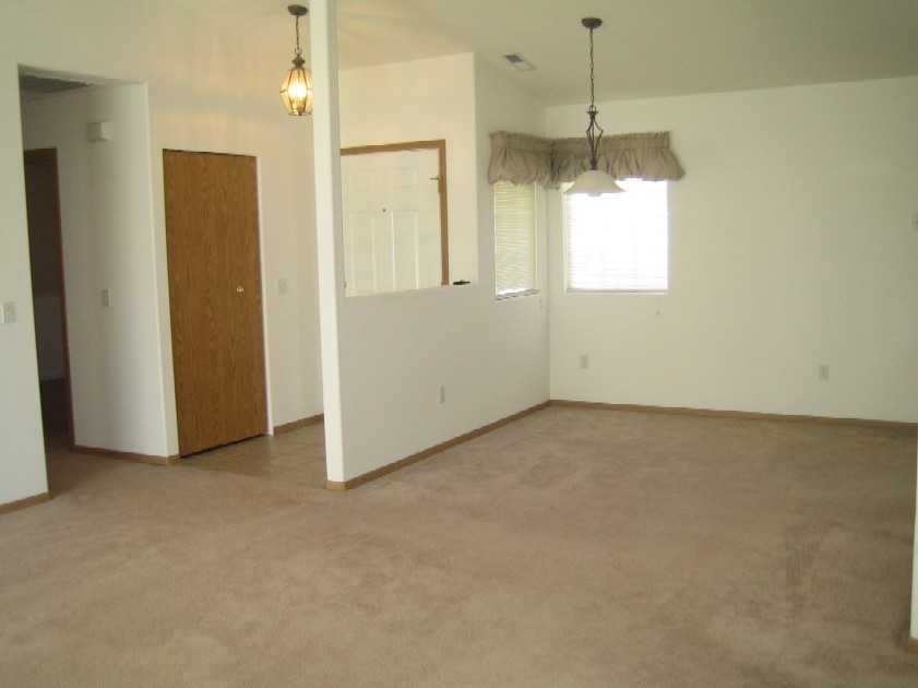 4511 Saguaro Dr - Photo 2 of 15