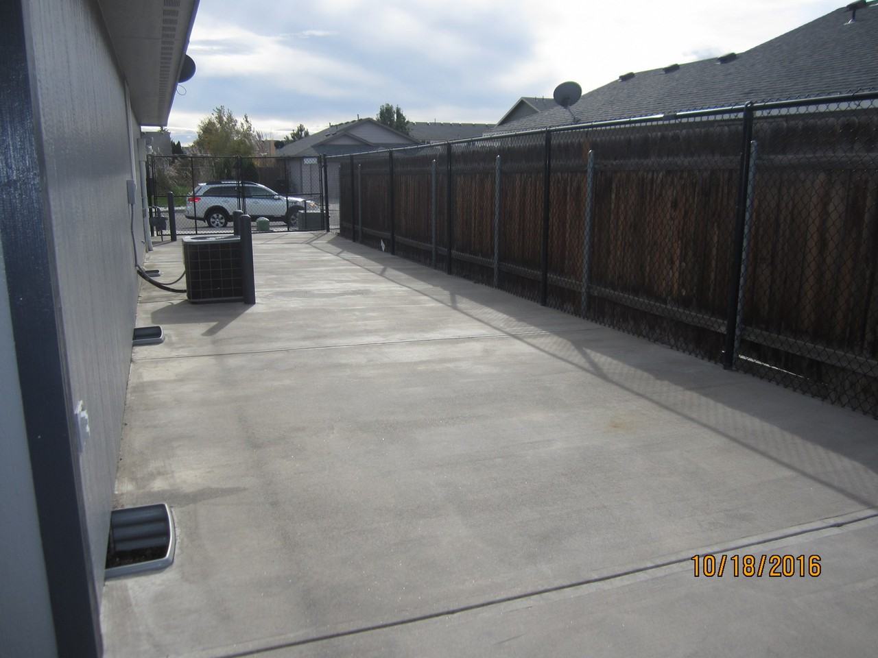 8303 Orcas Dr - Photo 4 of 5