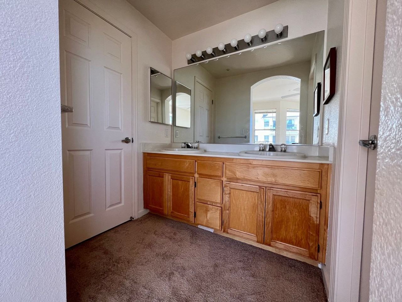 400 Baltic Cir #428 - Photo 6 of 16