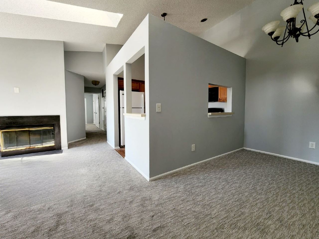 980 Juniper Way - Photo 5 of 16