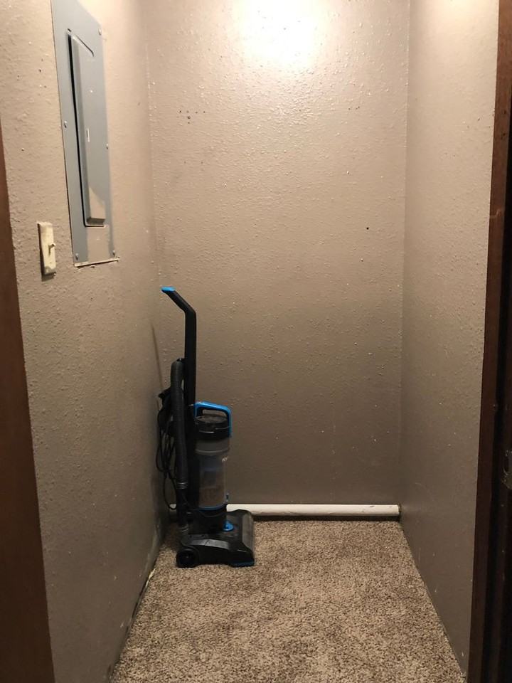 1122 Matthew Circle - Photo 7 of 17