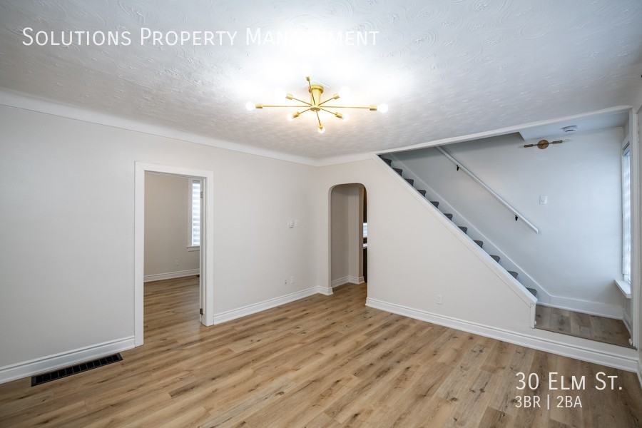 30 Elm St - Photo 2 of 25