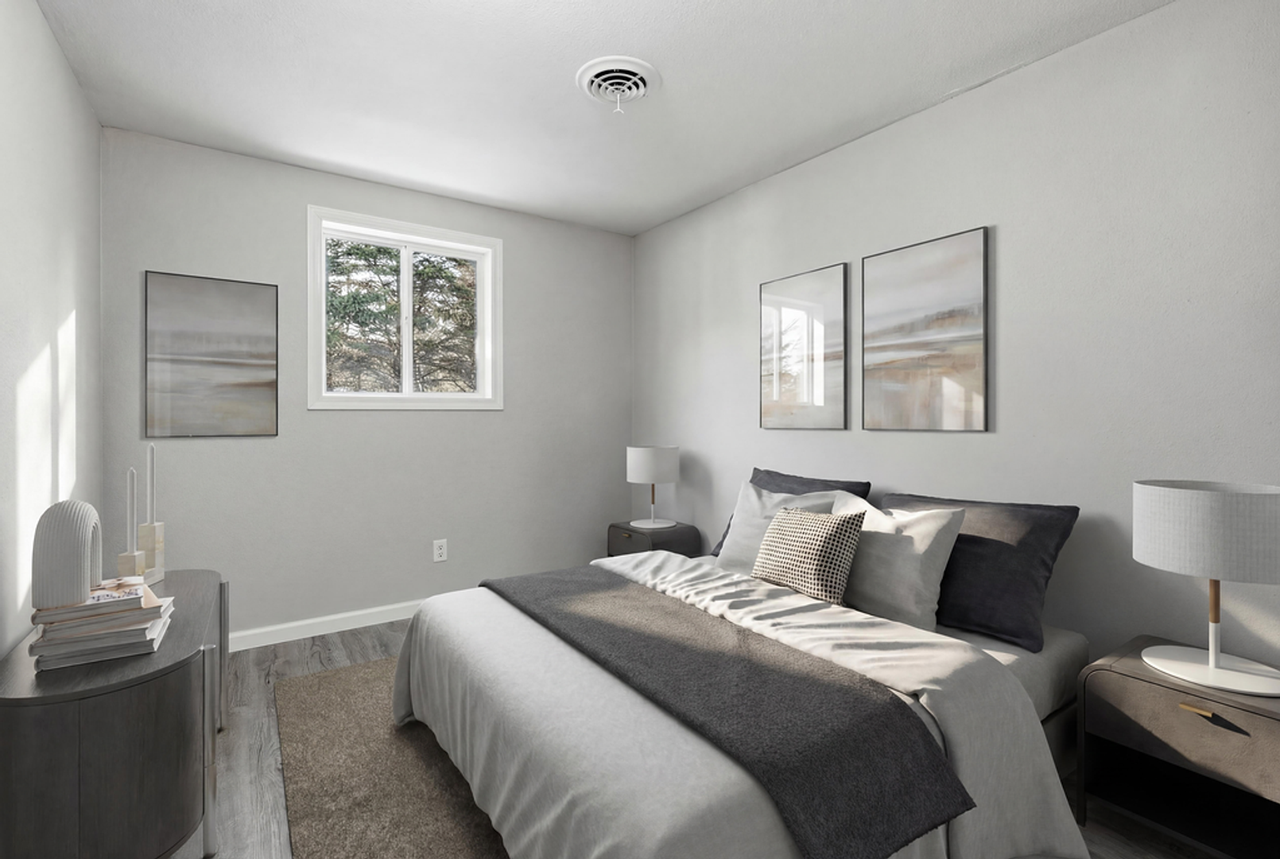 313 Novak St - Photo 2 of 19