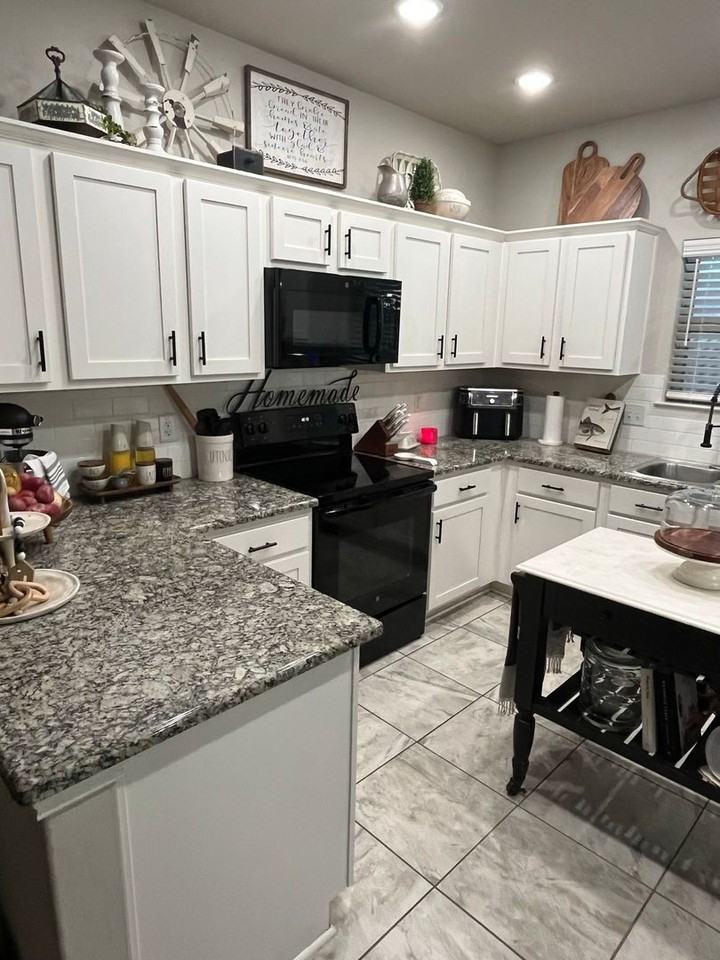 908 Glenhaven - Photo 4 of 13