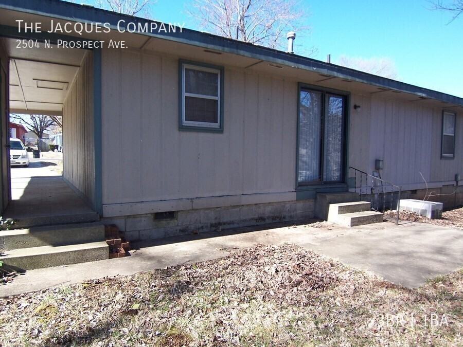 2504 N Prospect Ave - Photo 6 of 10