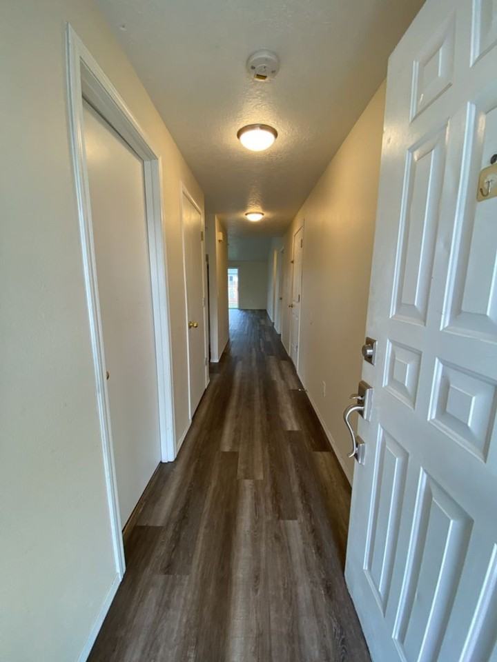 4305 San Francisco Dr Ne - Photo 4 of 11