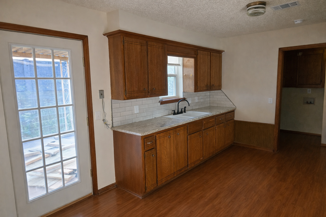 700 Claremont Dr #NA - Photo 4 of 20