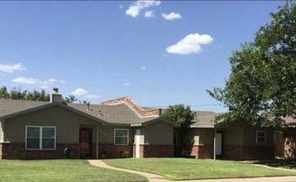 4410 Saint Andrews Dr #B - Photo 1 of 1