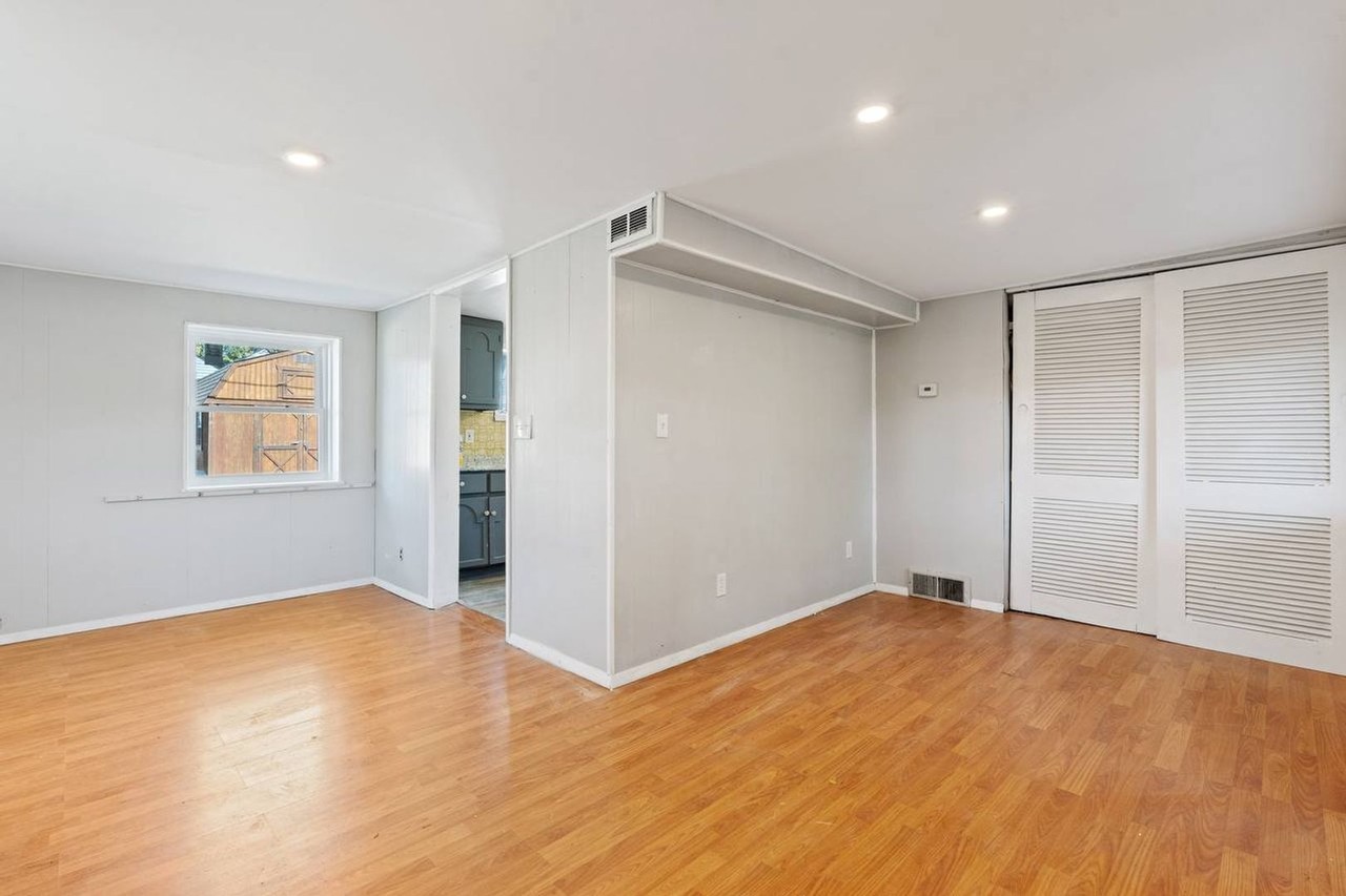 3021 Old Sellars Rd - Photo 3 of 17