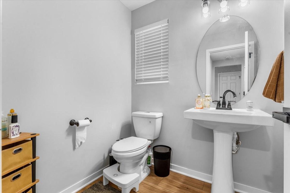 9805 Newburgh Rd #NA - Photo 3 of 34