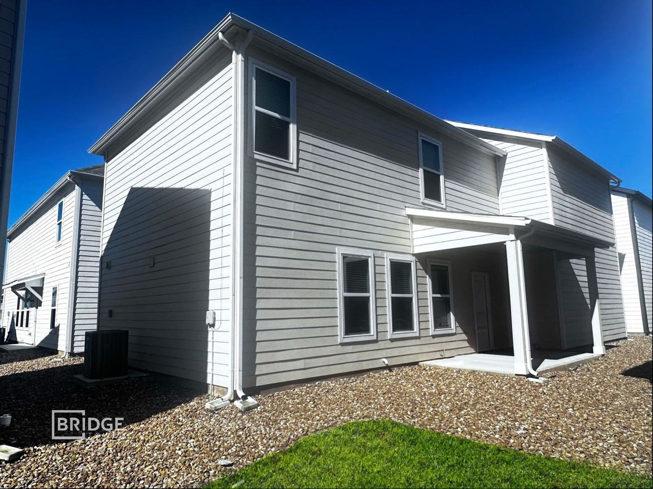 352 Huisache St - Photo 2 of 14