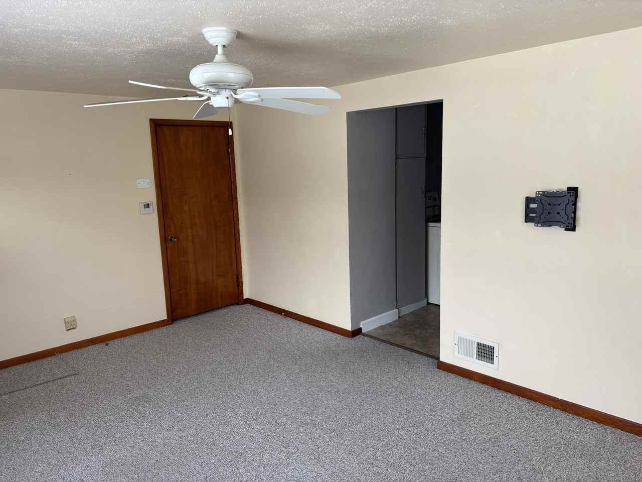 1516 E Pauline St #NA - Photo 7 of 11