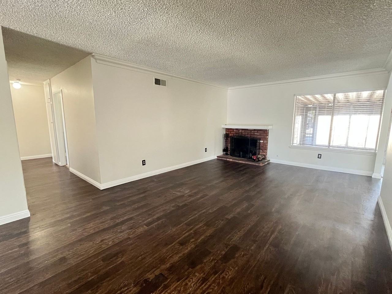 5901 Brannen Dr - Photo 6 of 24