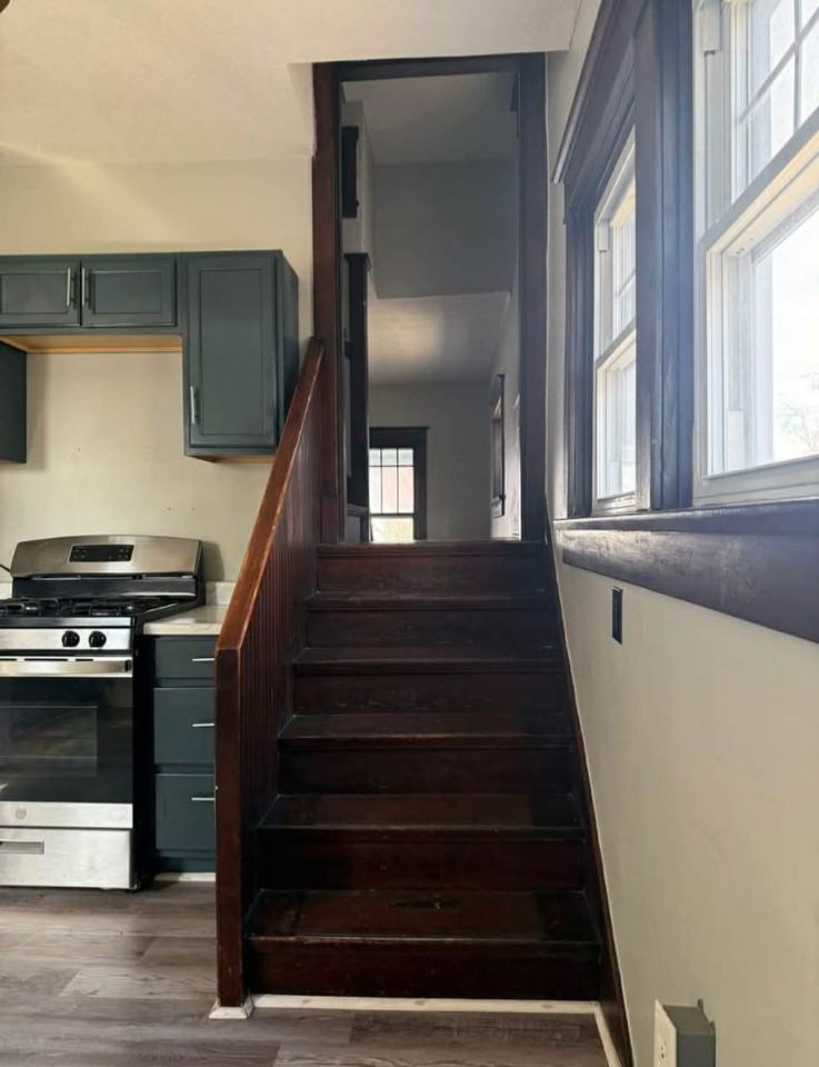 2730 Garland Ave - Photo 3 of 7