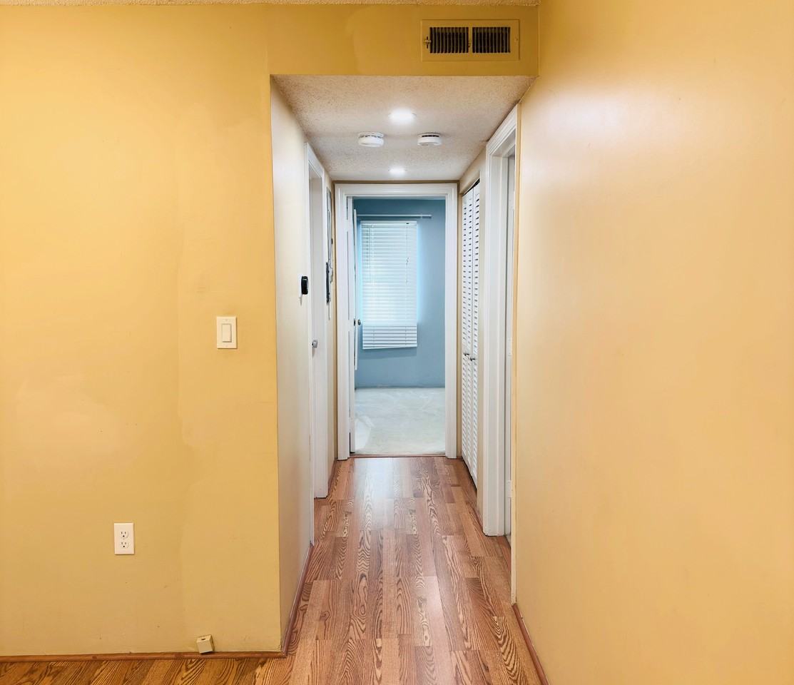 32 Walden Dr #13 - Photo 6 of 29