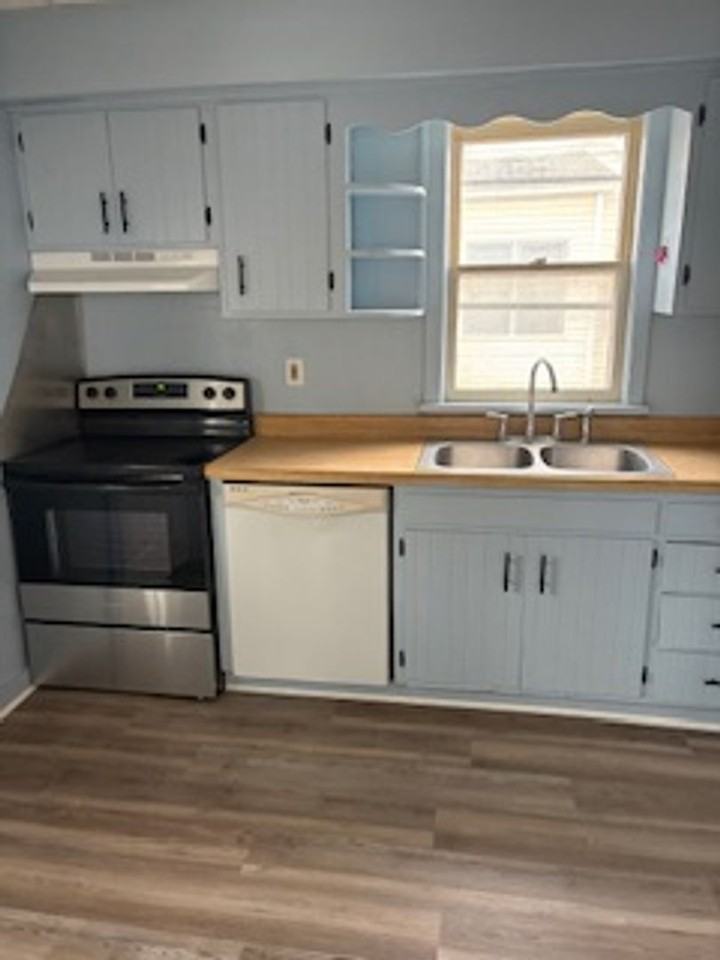 1019 W 5th St - Photo 4 of 13