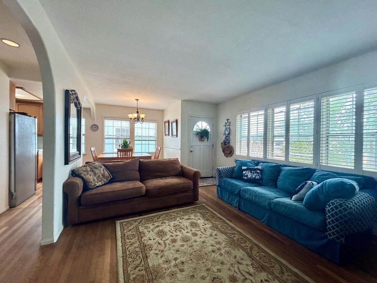 1708 Broadway - Photo 5 of 50