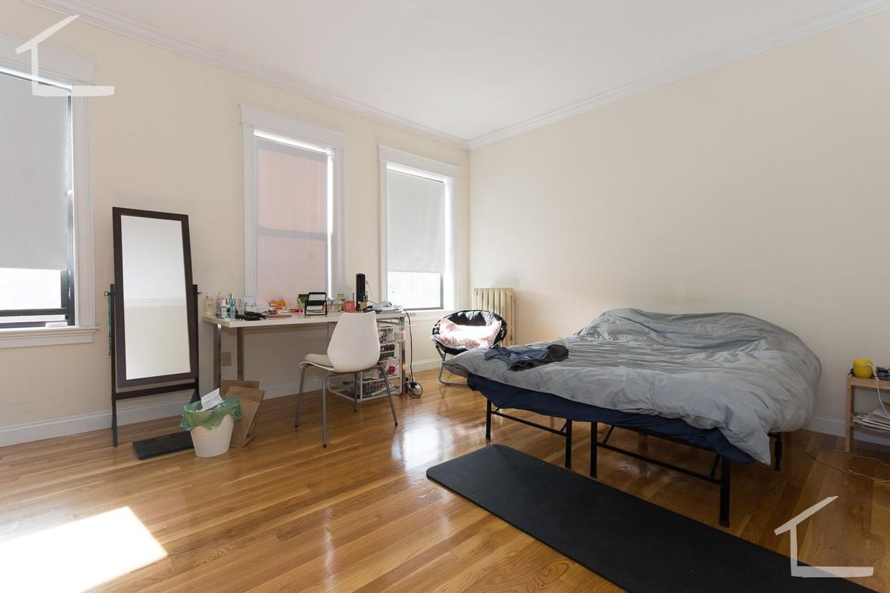 31 Quint Ave - Photo 7 of 18