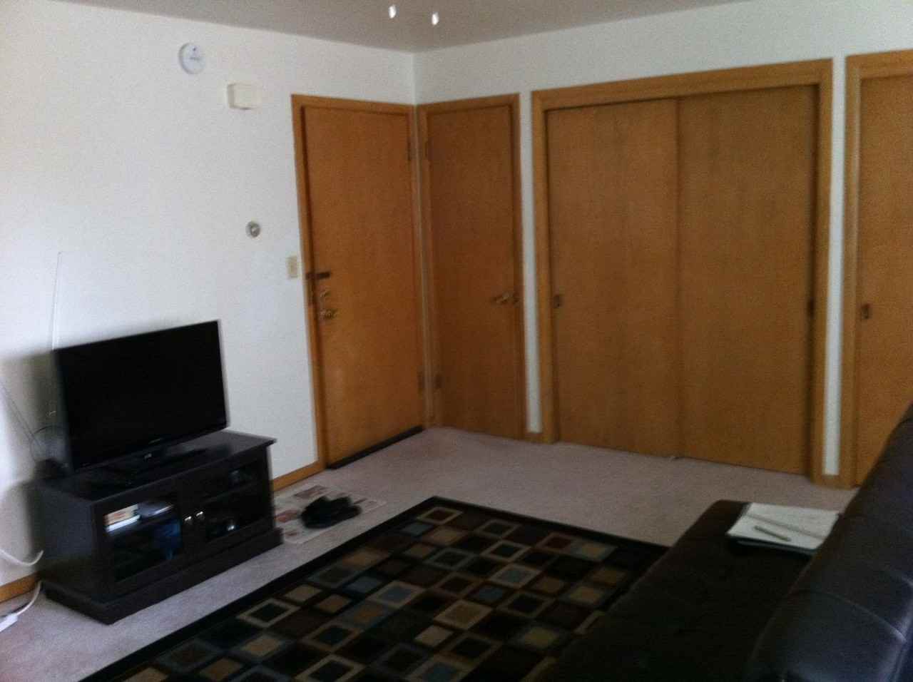 1439 S 81st St - Photo 3 of 4