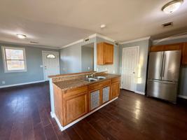 featured image of 404 E Locust St