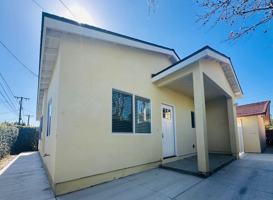 featured image of 17122 Santa Lucia St