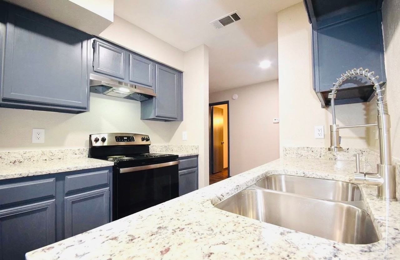 9696 Walnut St - Photo 2 of 13