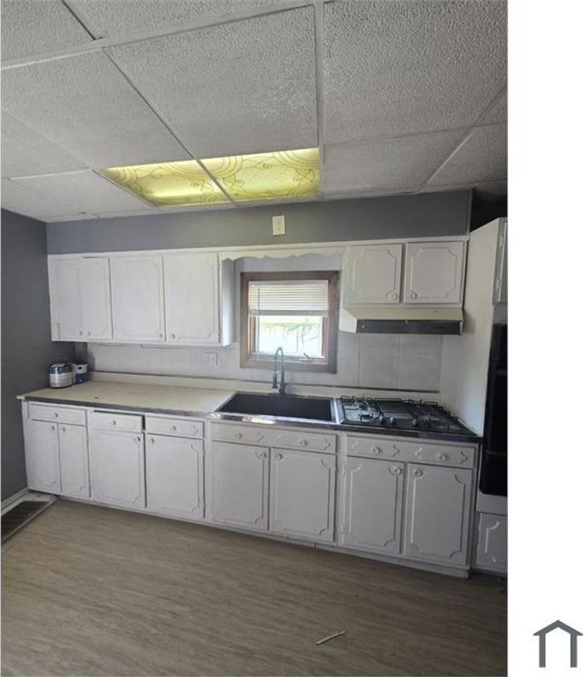 13702 Rugby Rd - Photo 6 of 6