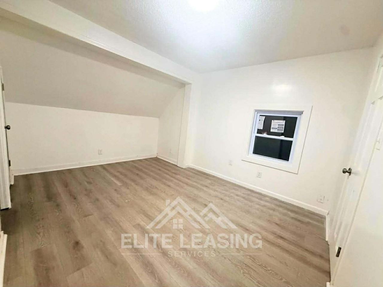 1438 SW Van Buren - Photo 7 of 10