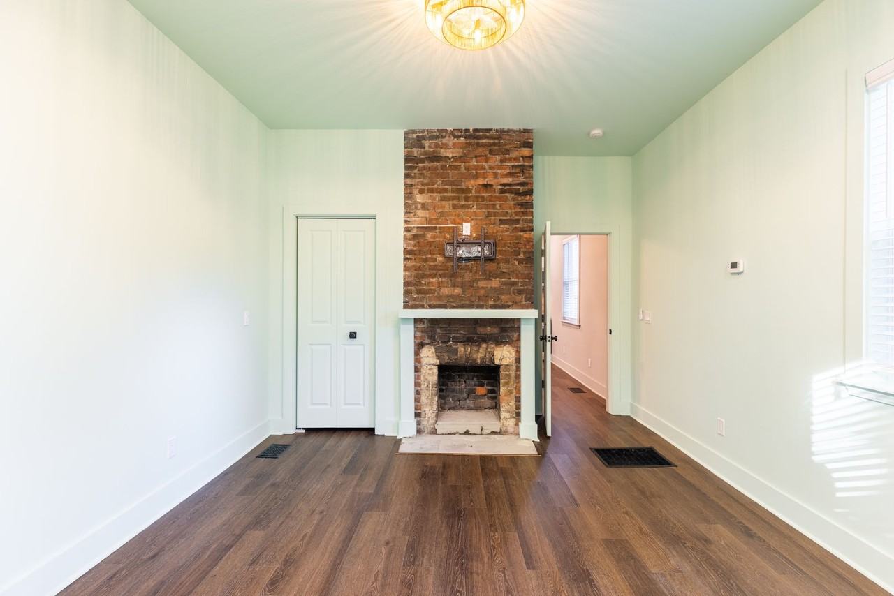 638 E 37th St #B - Photo 5 of 31