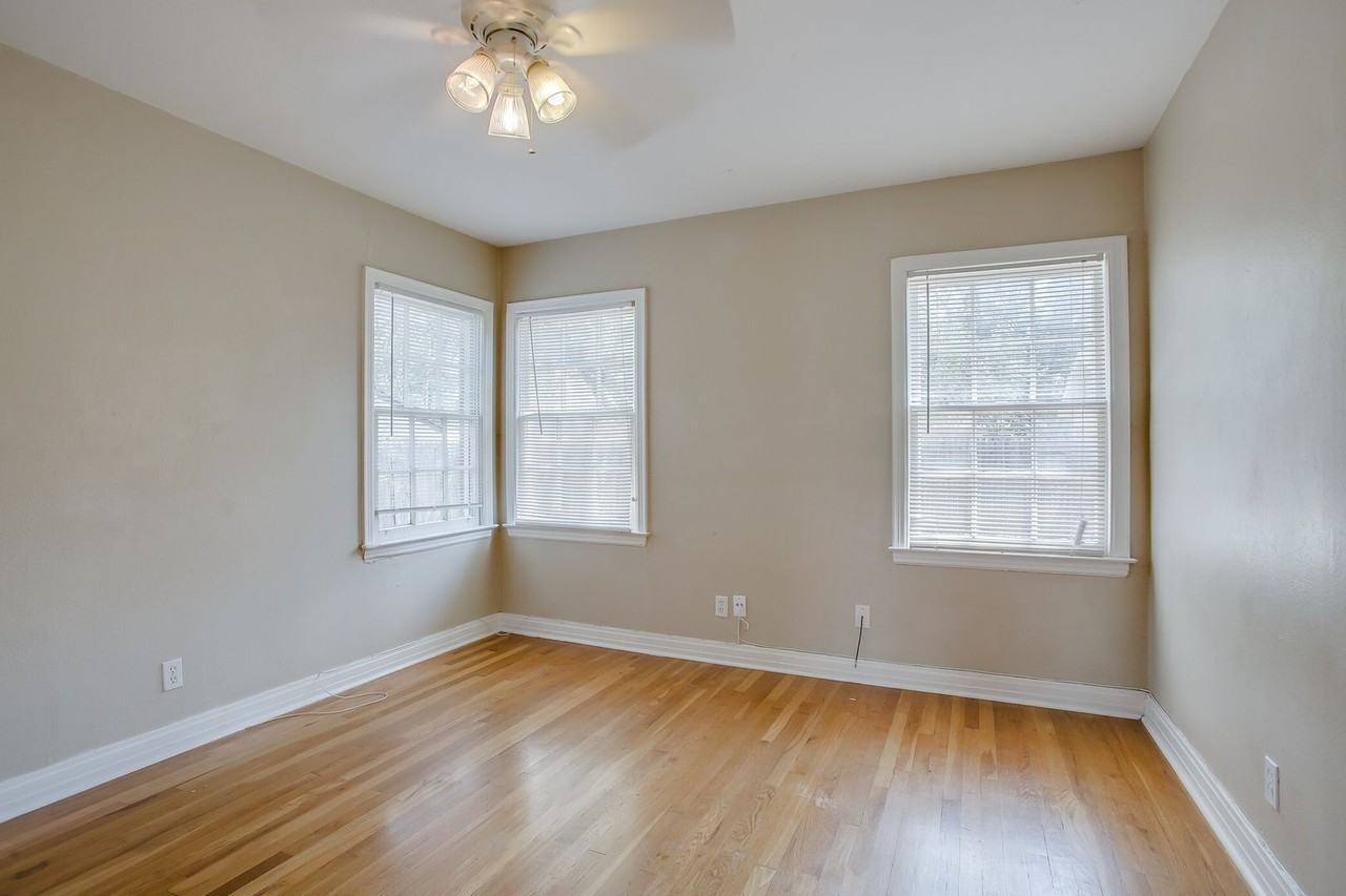 2803 32nd St - Photo 7 of 15