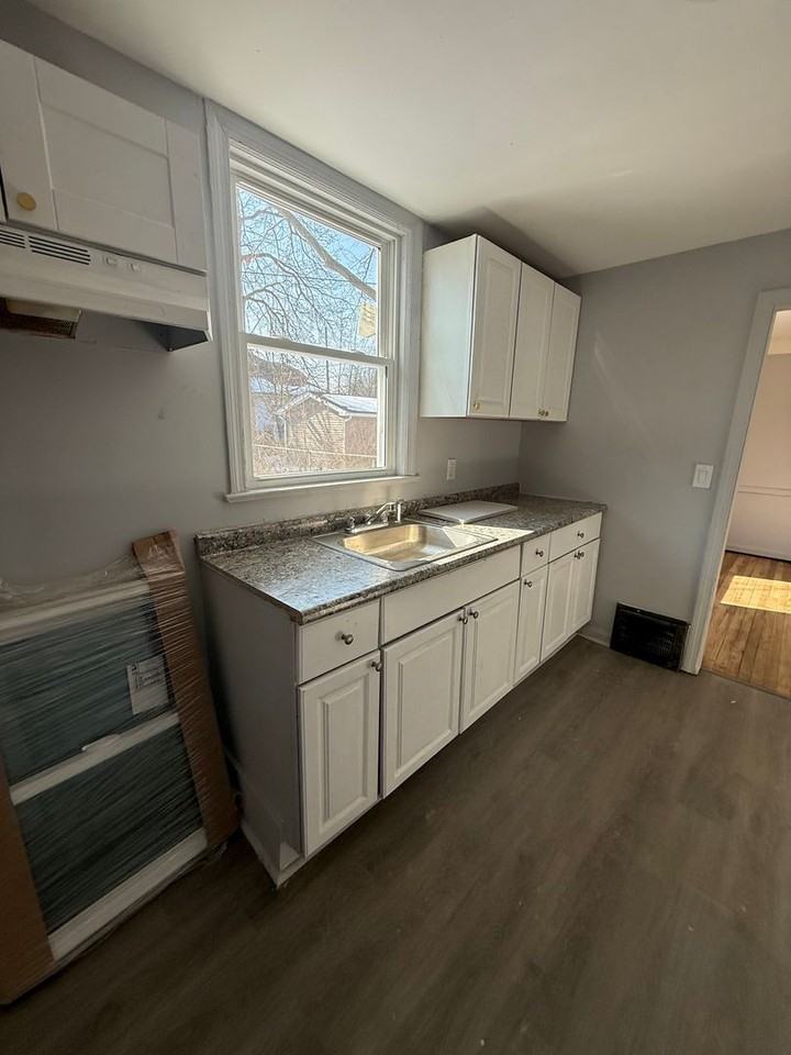 14506 Milverton Rd - Photo 4 of 7