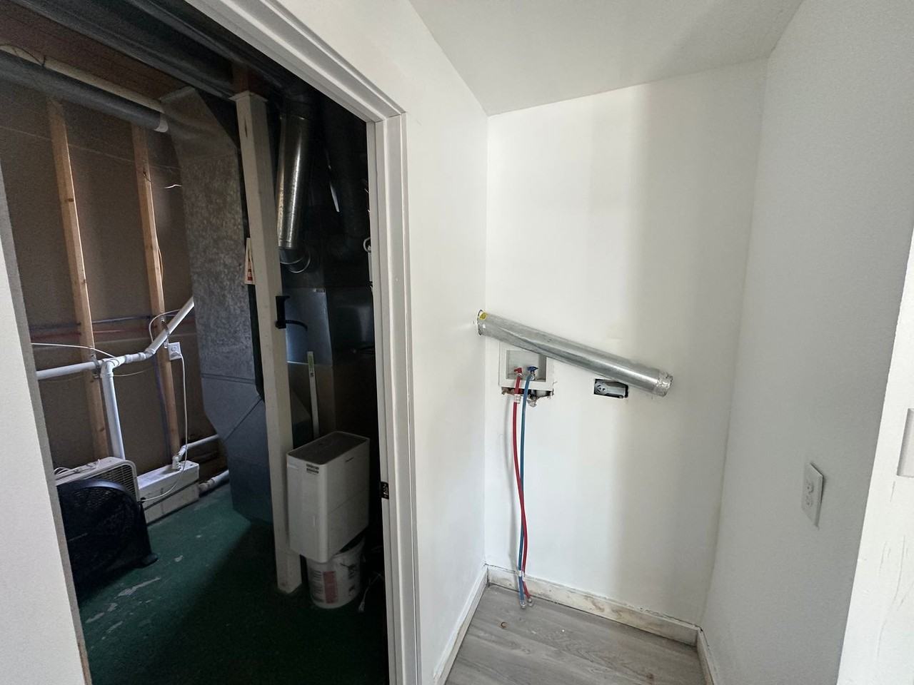 5836 East Ln - Photo 4 of 15