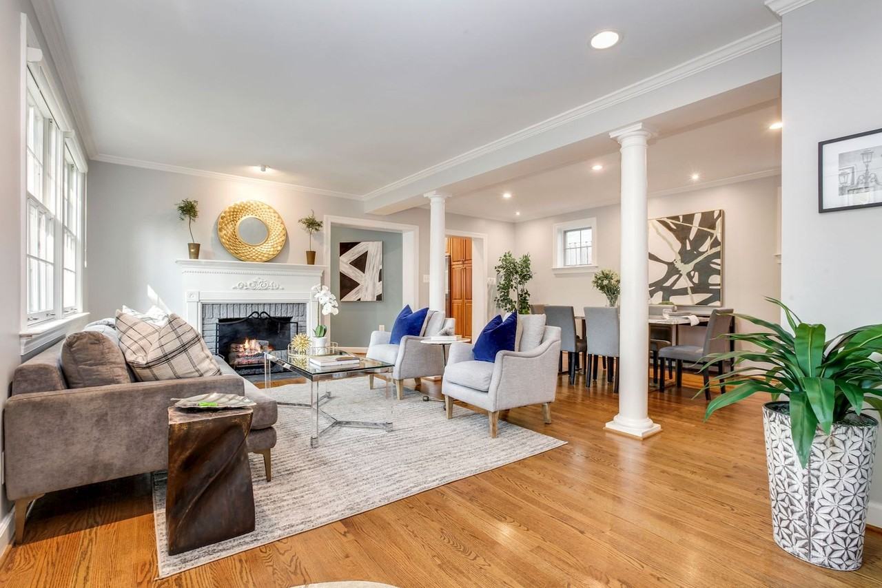 3233 Stephenson Pl Nw - Photo 2 of 34