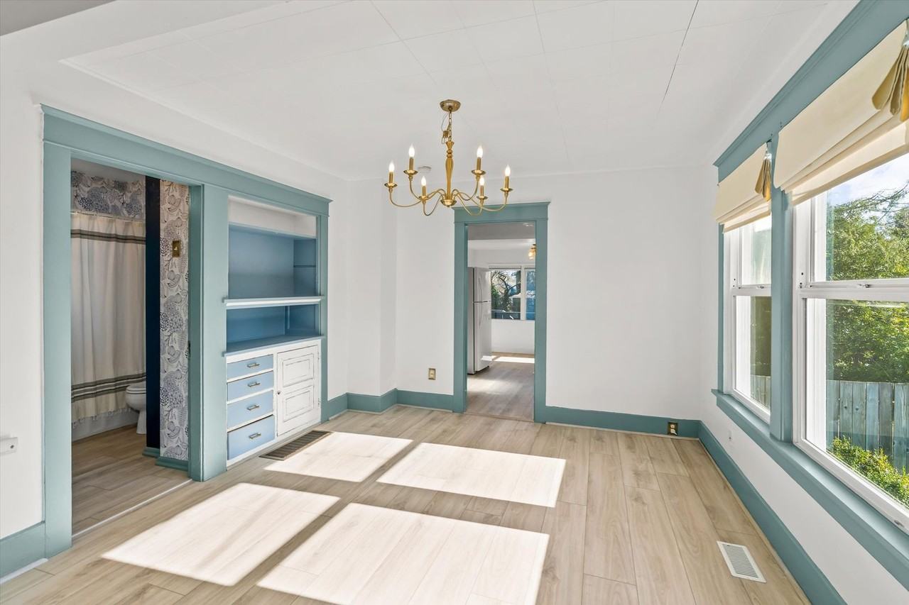 1011 S Prospect St - Photo 6 of 22