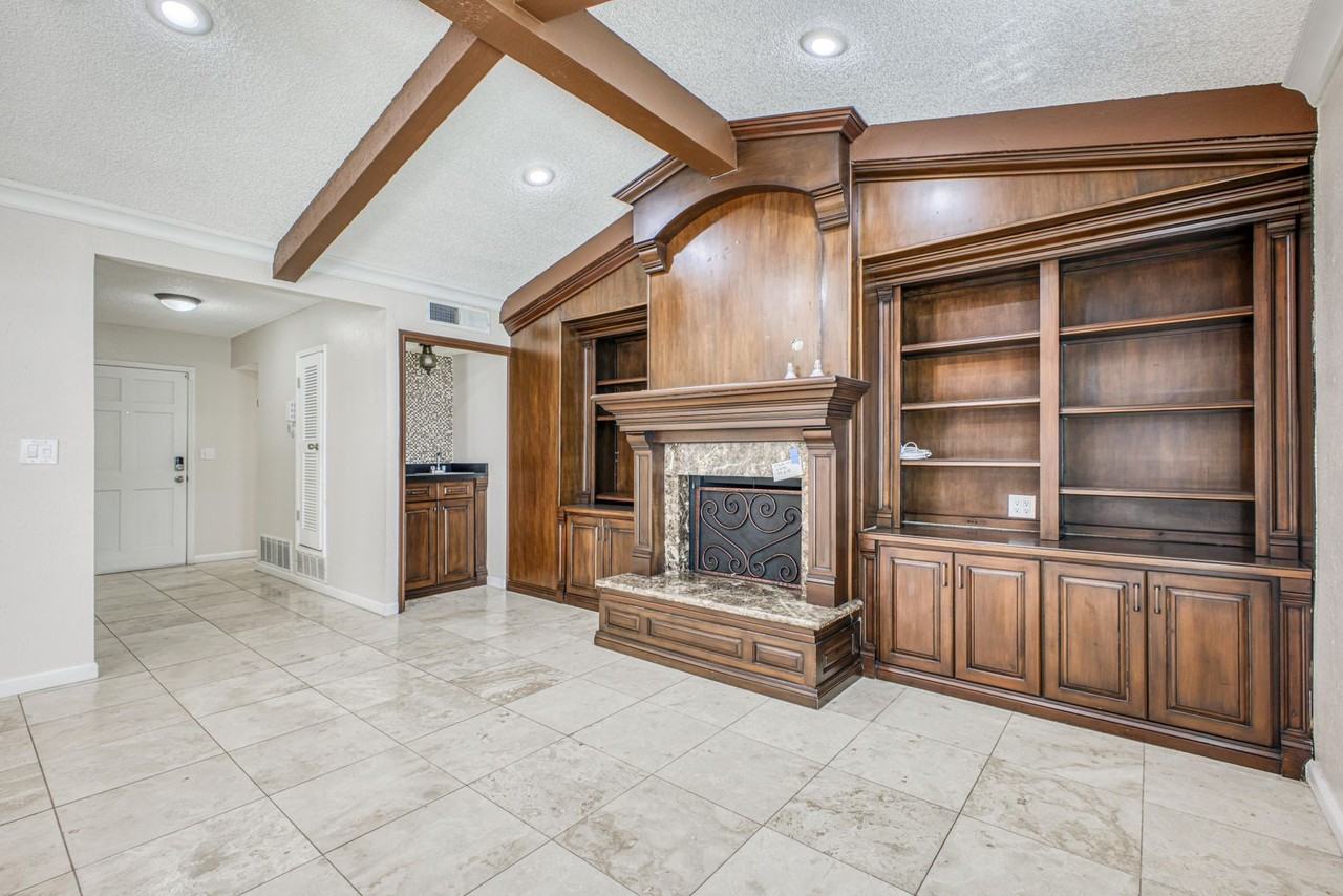 724 Dulce Tierra Dr - Photo 2 of 50