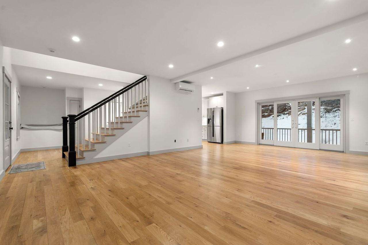 18 Keystone Rd - Photo 3 of 44