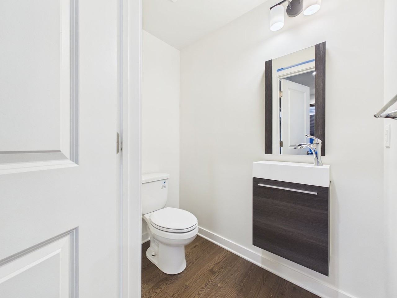 2119 E Lehigh Ave - Photo 7 of 42