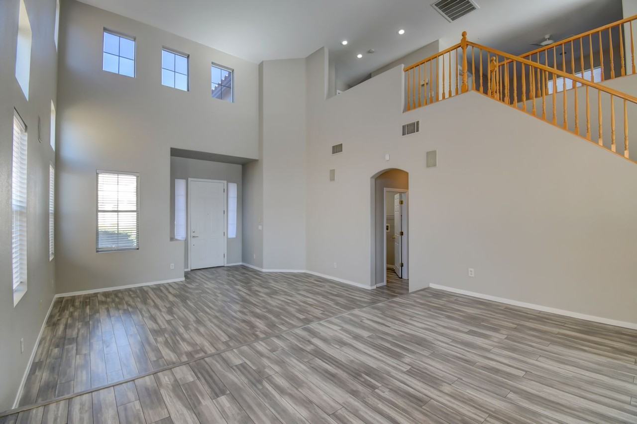 9689 Gentle Spirit Dr - Photo 3 of 18