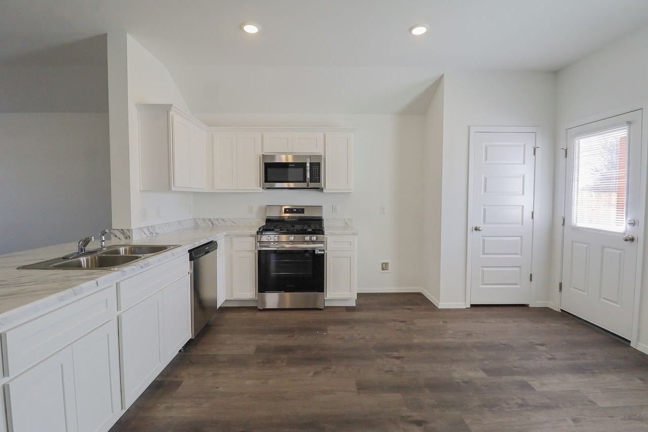 27888 E 118th Pl S - Photo 5 of 33