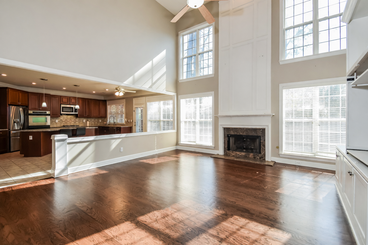 3425 Belridge Dr Se - Photo 5 of 30