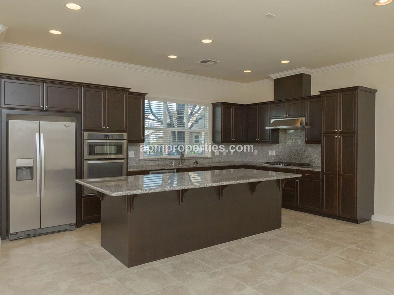 1341 Bayberry View Ln - Photo 2 of 26