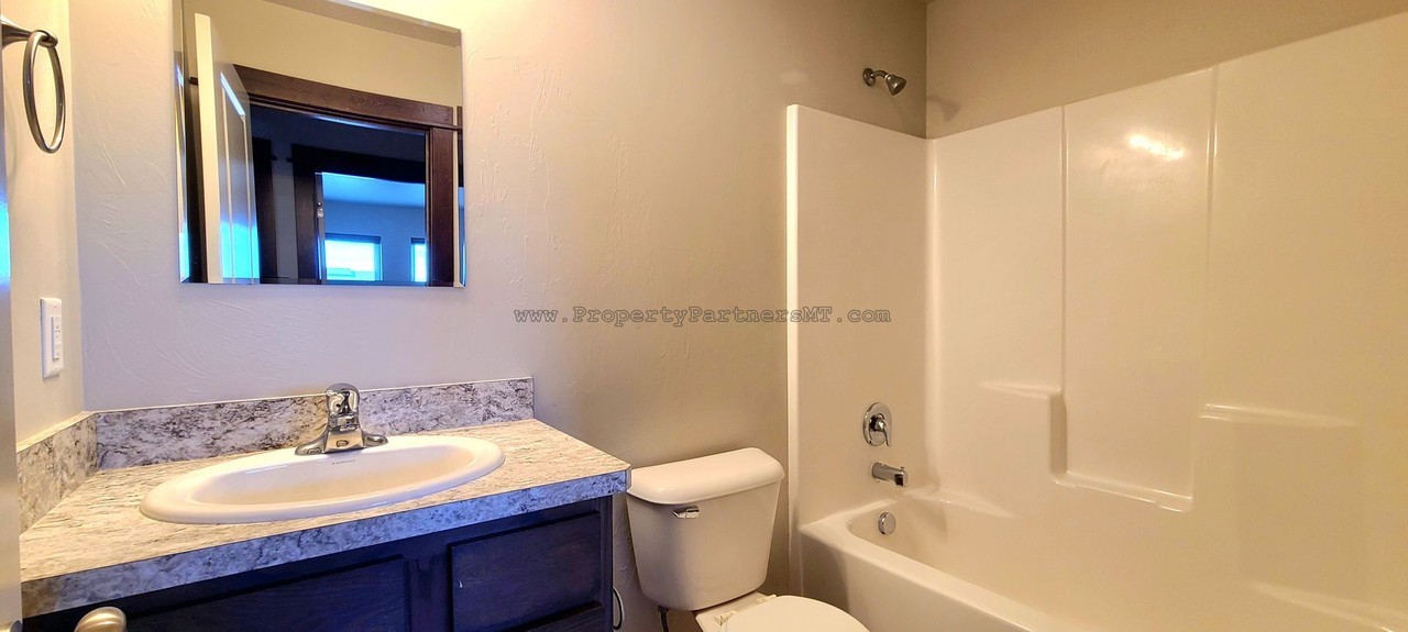 Westwood Circle 1303 - Photo 5 of 18