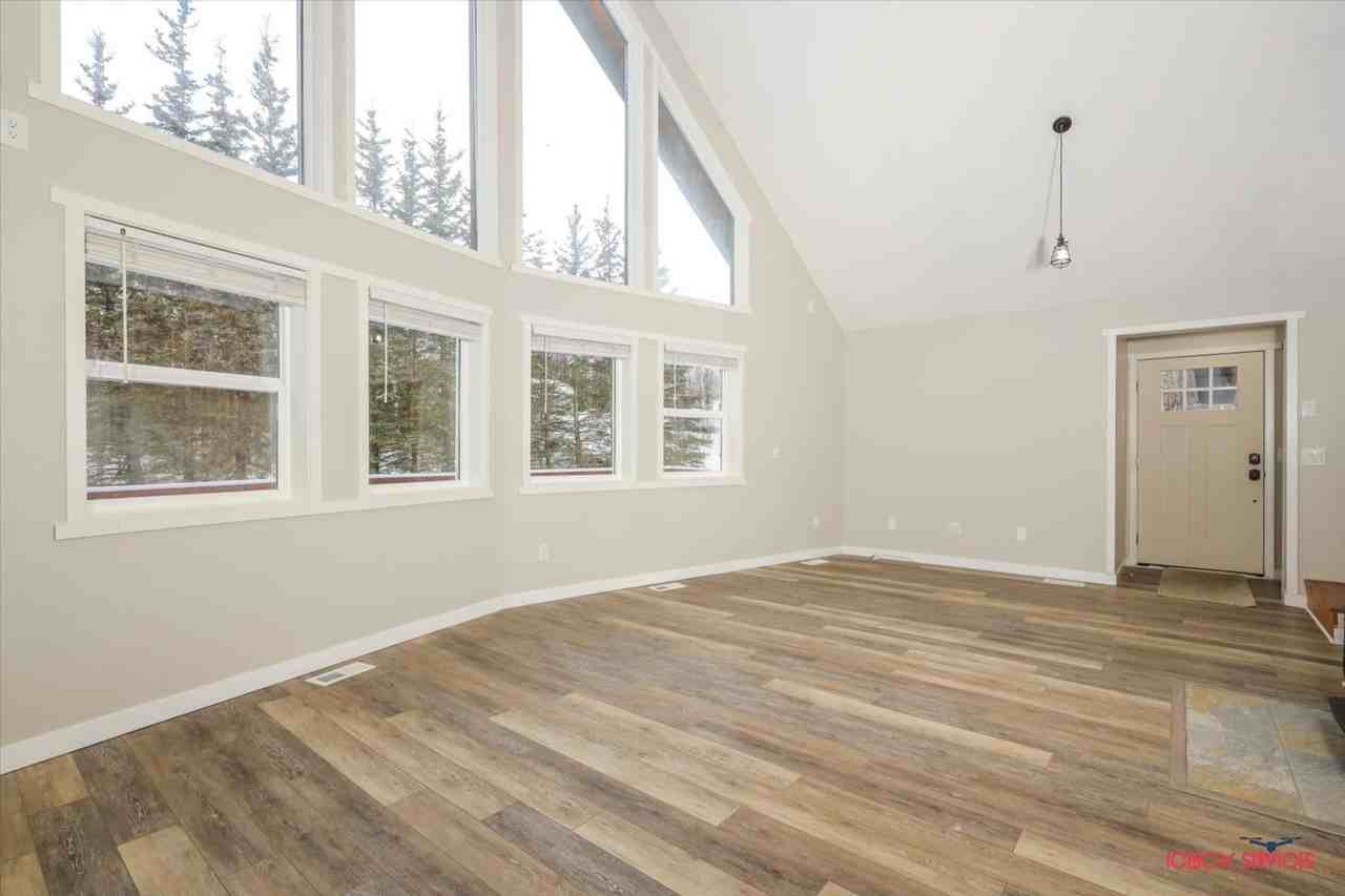 1960 E Porcupine Trl - Photo 3 of 37