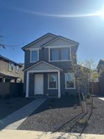 featured image of 1927 W Hide Trl