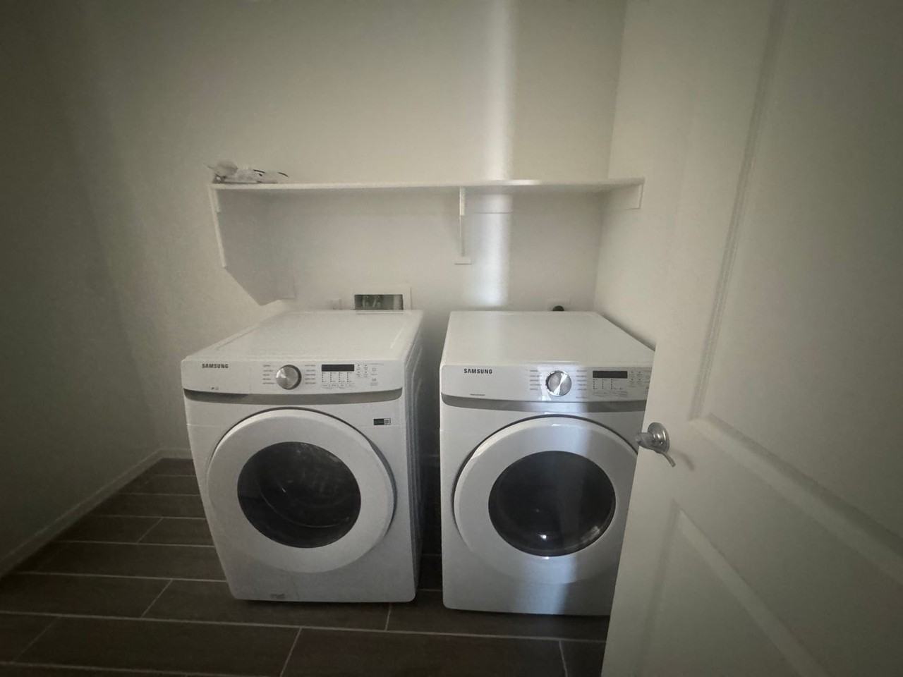 1927 W Hide Trl - Photo 6 of 6